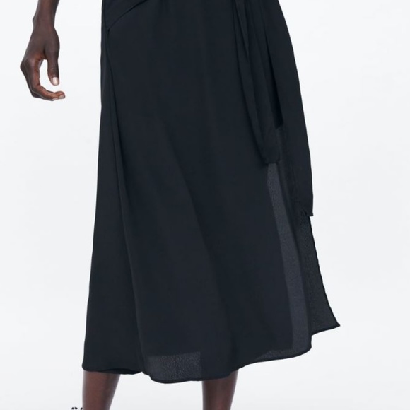 Zara Knotted Skort Black Medium - Picture 2 of 2